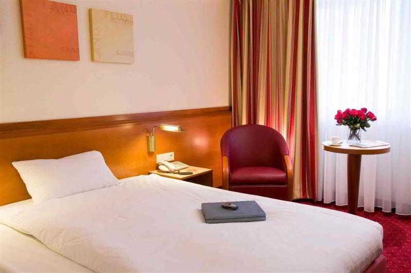 Mercure Hotel Saarbruecken City Exterior photo